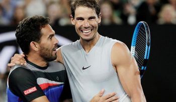 Rafael Nadal derrota a Victor Estrella Burgos sin contemplaciones