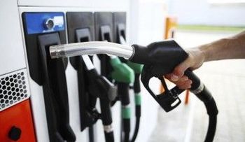 Otra vez suben precios de los combustibles: gasolinas entre 2.50 y 1.90