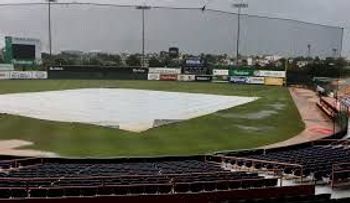 Final: Estrellas 4 Leones 1; Gigantes 3 Licey 0; Aguilas-Toro suspendido por lluvia