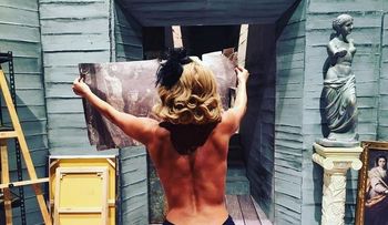 Aracely Arámbula enciende las redes posando semidesnuda