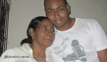 Fallece la madre de Anthony Santos