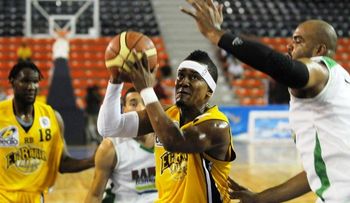 Joel Ramírez coloca Rafael Barias a un suspiro de la final