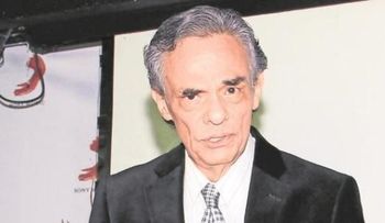 Esposa de José José despeja dudas sobre muerte del cantante, que niega rotundamente