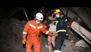 Mueren 30 en China, tras derrumbarse hotel con decenas de personas con coronavirus 