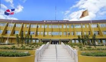 Nueva Ley prohíbe inscribir transfugas de otro partido; faculta JCE regular encuestadoras