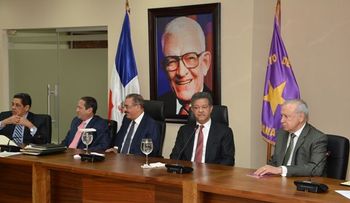 Comité Político PLD recomienda ratificar a Abel Martínez y Margarita al CC