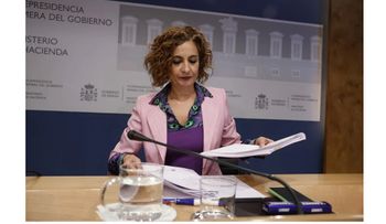 Hacienda estudia qué beneficios fiscales recortar en más de 1.600 millones de euros este año