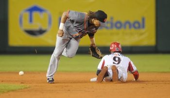 Gigantes derrotan al Escogido 3-2