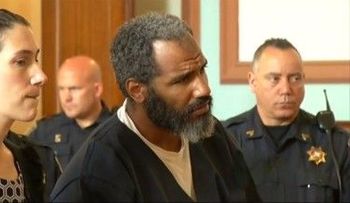 Sentencian a cadena perpetua a dominicano Leopordo Belén (Blas y Negro), por paliza y violación sexual a su novia 