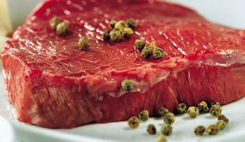 Consumir carne y quesos aumenta el riesgo de cáncer