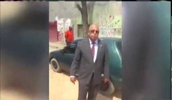 Diputado Rafael Leónidas amenaza con un arma a un hombre
