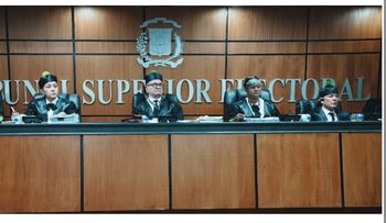 Partidos rechazan cambios electorales del TSE y JCE