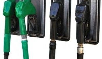 2014: rebajas históricas en precios de los combustibles
