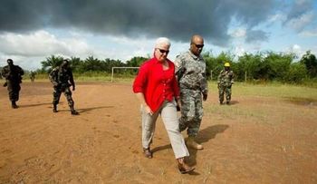 Militares misión EEUU contra ébola están en observación en Italia