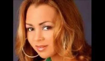 Está de cumpleaños, la cantante Jackeline Estévez