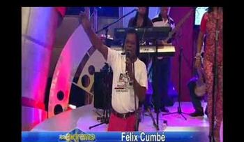 Felix Cumbe, la punta temblorosa en vivo 