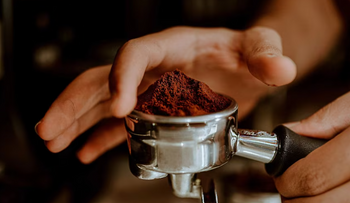 Tomar 2 a 3 tazas de café al día puede favorecer la salud mental