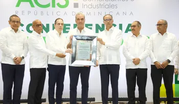 Abinader: "Hemos creado polos de desarrollo en todas las regiones"