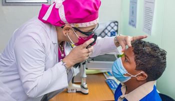 INABIE ofrece asistencia a 118 estudiantes diagnosticados con malnutrición y entrega 257 lentes zona sur del país