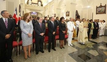 Danilo Medina encabeza Tedeum por 150 aniversario de la Restauración en Santiago