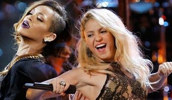 El escándalo: Shakira y Rihanna protagonizan video lésbico!