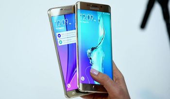 Los S7 impulsan a Samsung frente a Apple a la espera del nuevo iPhone