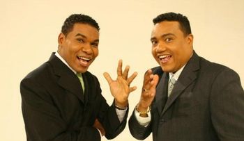 Raymond y Miguel entregan carta de renuncia a Telemicro