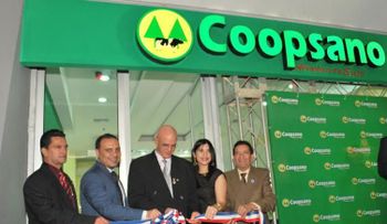 Coopsano celebra 39 aniversario con apertura de nuevo local en SD