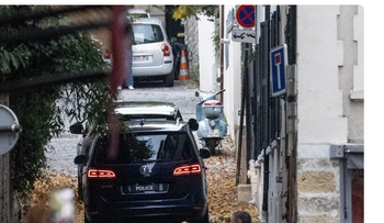 Sarkozy vuelve a casa mientras espera nuevo juicio