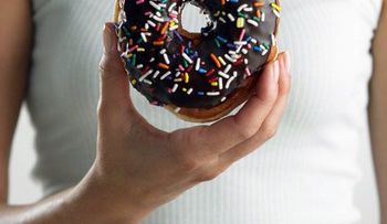 Qué es la bulimia: causas, síntomas, tipos, tratamiento y efectos