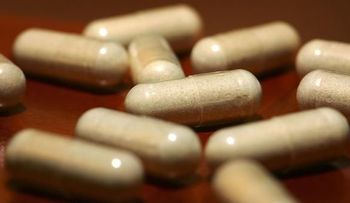 Comienzan a probar polémica píldora brasileña contra el cáncer