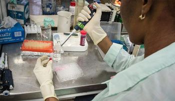 Mientras investigaban otra enfermedad, científicos encuentran un remedio contra el cáncer