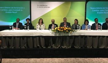 La DGII notifica a personas con doble empleo, y genera preocupación