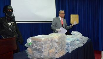 88 paquetes de cocaína decomisado por la DNCD durante operativos