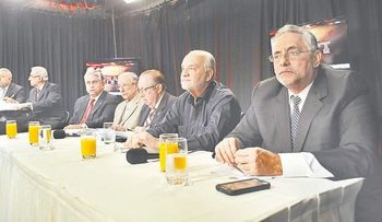 Estrellas escogen a Rogers de primero