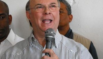 Hipólito respalda sometimiento a Félix Bautista
