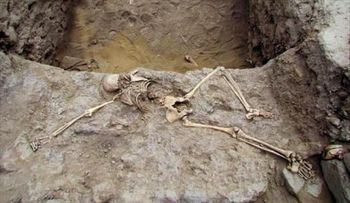 Momia de mujer sacrificada es descubierta en complejo en el norte de Perú