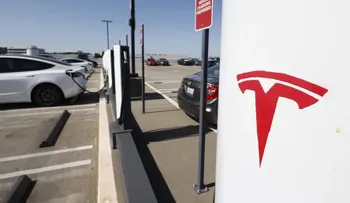El precio en EE.UU. vehículos usados de Tesla cae al nivel más bajo de su historia