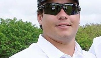 Riley y Vitienes lograron 69 golpes en la primera ronda de los XLVII Campeonatos Nacionales de FEDOGOLF 