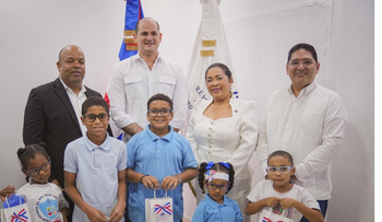 INABIE entrega 341 lentes correctivos a estudiantes