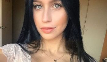 Esta es la venezolana que ha "conquistado" las redes, por su increíble belleza física 