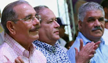 El mambo de Danilo es inconstitucional, en lógica Reinaldo. Ilegítimo, dice Esquea. Abusando de los medios.