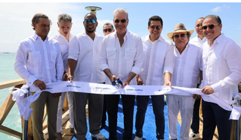 Luis Abinader inaugura muelle en isla Catalina