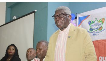 Fausto Herrera llama a defender la paz y pide rebaja de la canasta básica