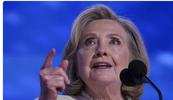 Hillary Clinton compara a Trump con Duterte y critica al Congreso