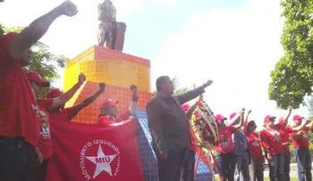 MIU rinde homenaje a Mauricio Báez en Día Internacional del Trabajador