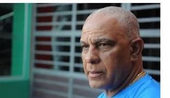 Tras andanadas de críticas, Mario Soto se disculpa por amenazas contra periodistas: No conozco a ninguno de esos carajos