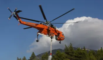 Colisión de dos helicópteros antiincendios en Grecia deja dos muertos y dos heridos