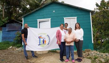 El Voluntariado Bancentraliano entregó nueve viviendas reparadas en Constanza