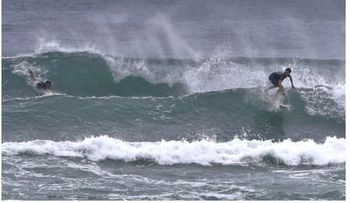 EE.UU. alerta sobre peligro del huracán Erin en la costa este